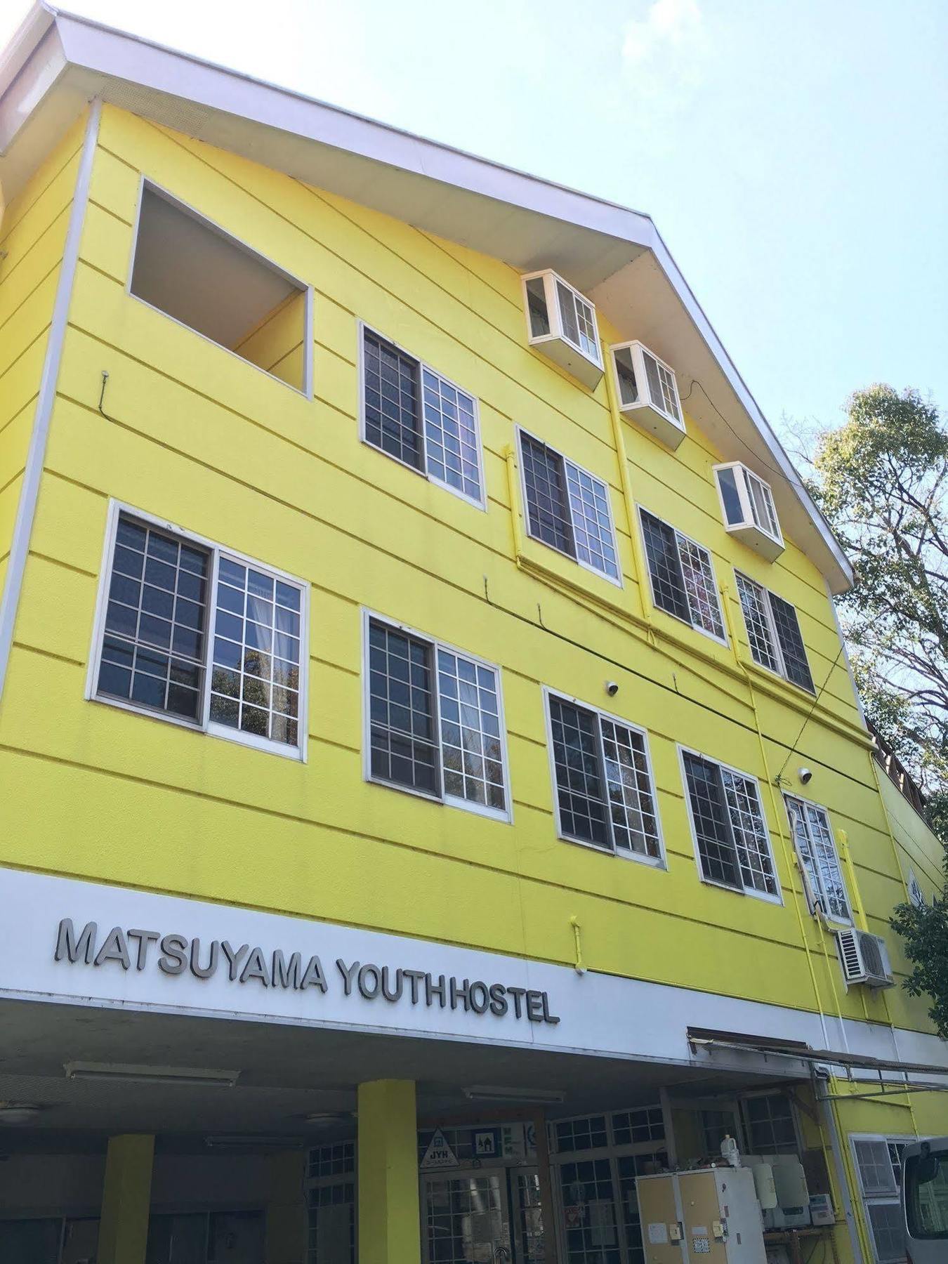 Matsuyama Youth Hostel Luaran gambar